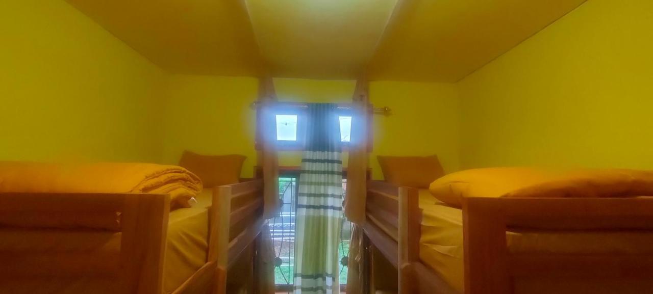 Ruteng Hostel Exterior foto